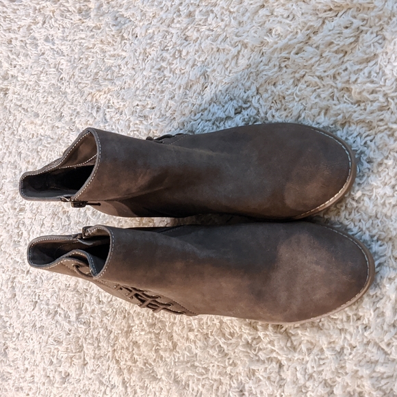 Rocket Dog Shoes Rocket Dog Sz 85 Ankle Boots Poshmark